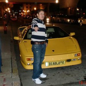 Meet your Posher, Jhony